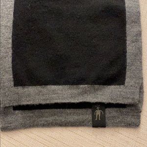 Gray & Black SmartWool scarf | Merino Wool